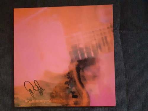 Bloody valentine signed - my,